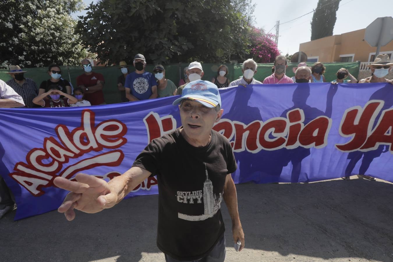 Los vecinos de Aguadulce llegan al límite después de siete meses sin luz