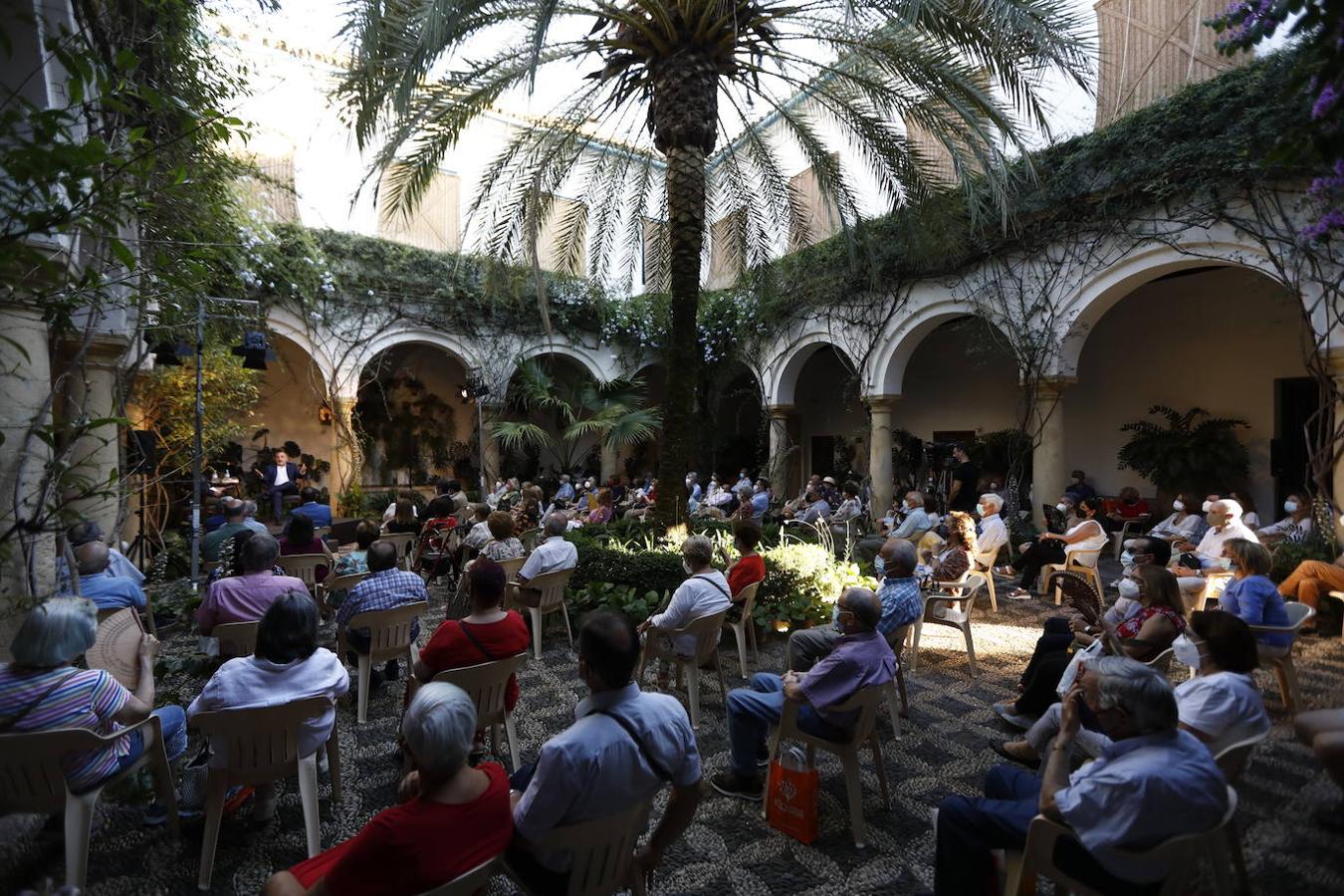 La presencia de Sánchez Adalid en el Foro Cultural de ABC Córdoba, en imágenes