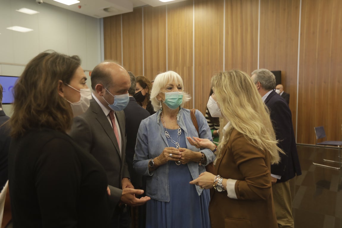 En imágenes: Desayuno informativo &#039;Cádiz, oportunidad y futuro