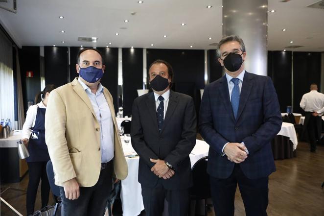 En imágenes, el presidente de Paradores, en la Mirada Económica de ABC Córdoba