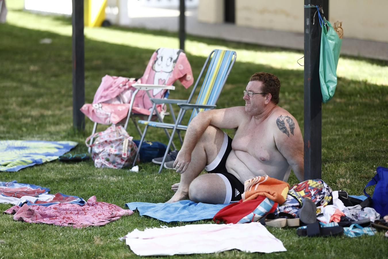 La piscina de la calle Marbella de Córdoba, en imágenes