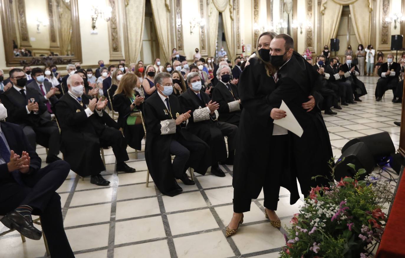 La toma de posesión del nuevo decano de los abogados de Córdoba, en imágenes