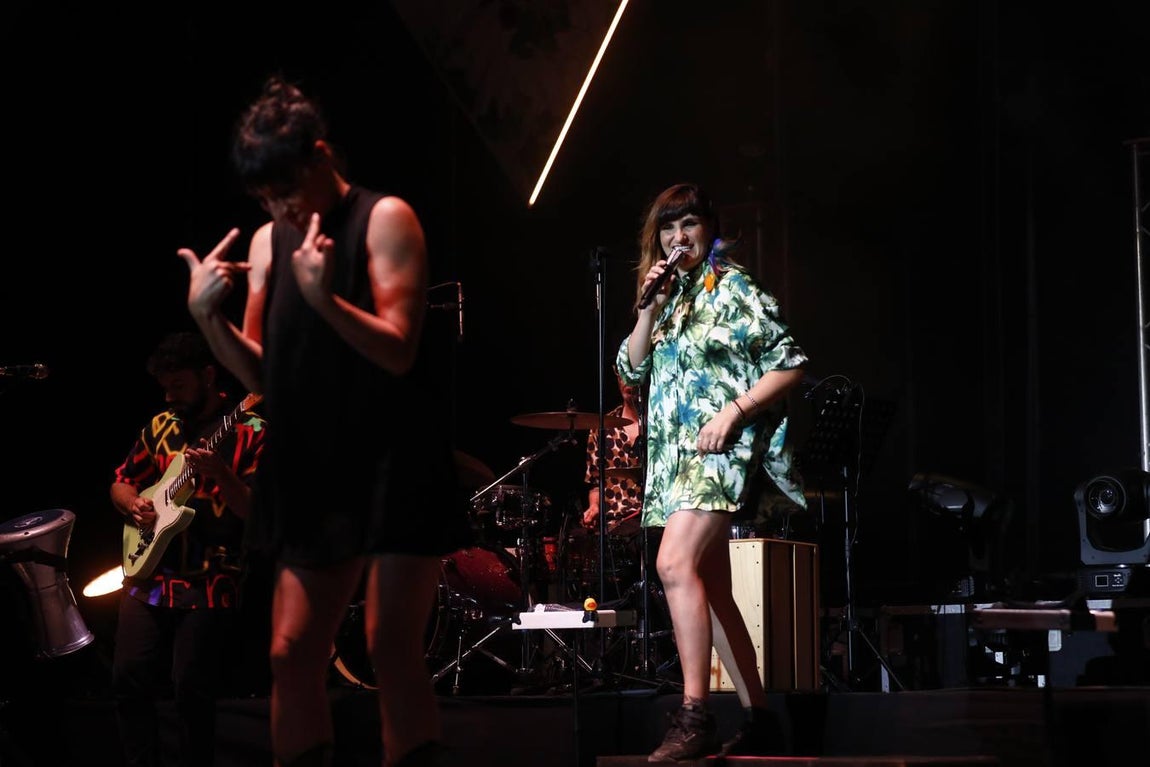 El concierto de Rozalén en Los Califas, en imágenes