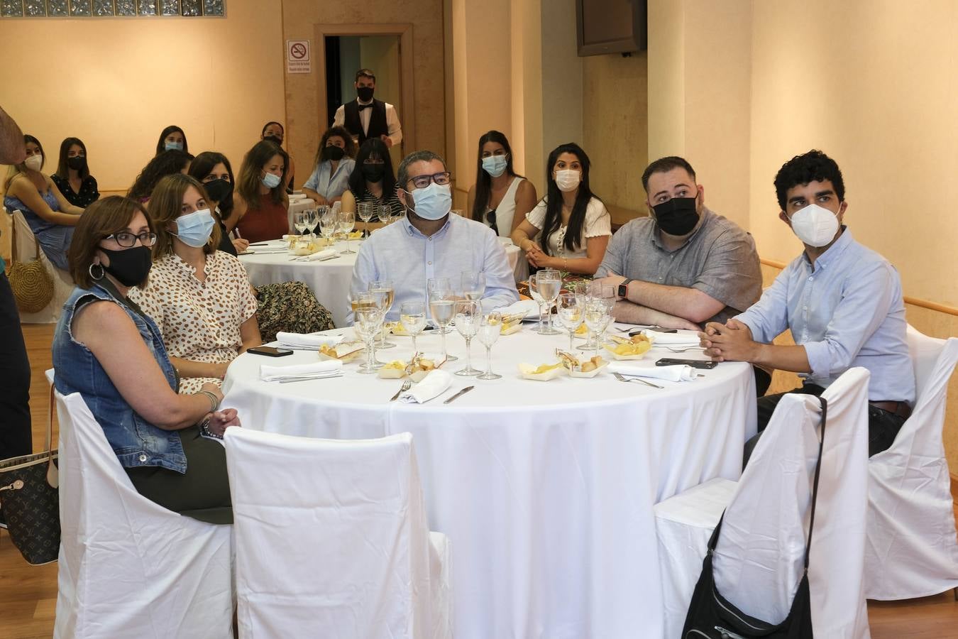 Fotos: Entrega del premio Beatriz Cienfuegos en la Asociación de la Prensa de Cádiz