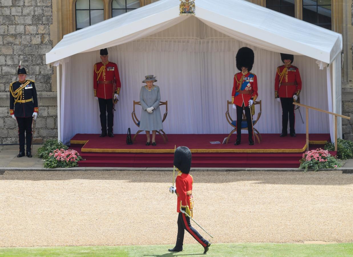 El cumpleaños oficial de la Reina Isabel, en imágenes