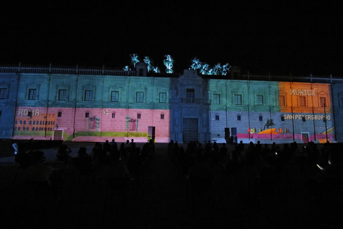 Eurocopa en Sevilla: espectáculo nocturno de luces de norte a sur de la ciudad