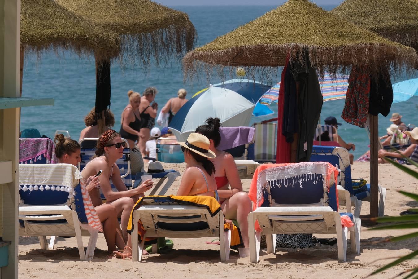 Fotos: Las playas de Cádiz capital siguen sin vigilancia policial