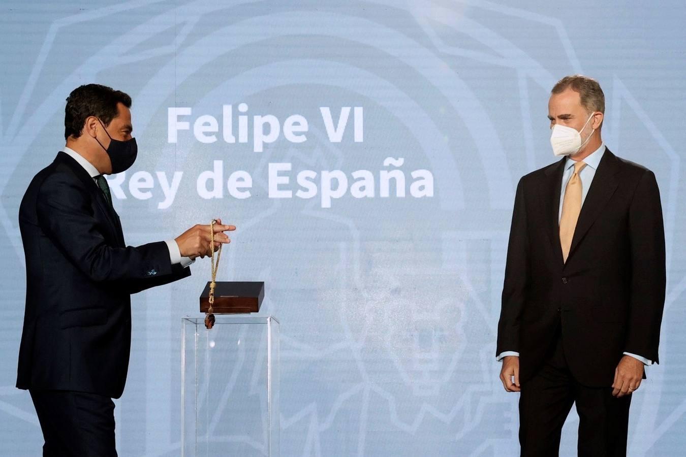 En imágenes, la entrega de la Medalla de Honor de Andalucía al Rey Felipe VI en Sevilla