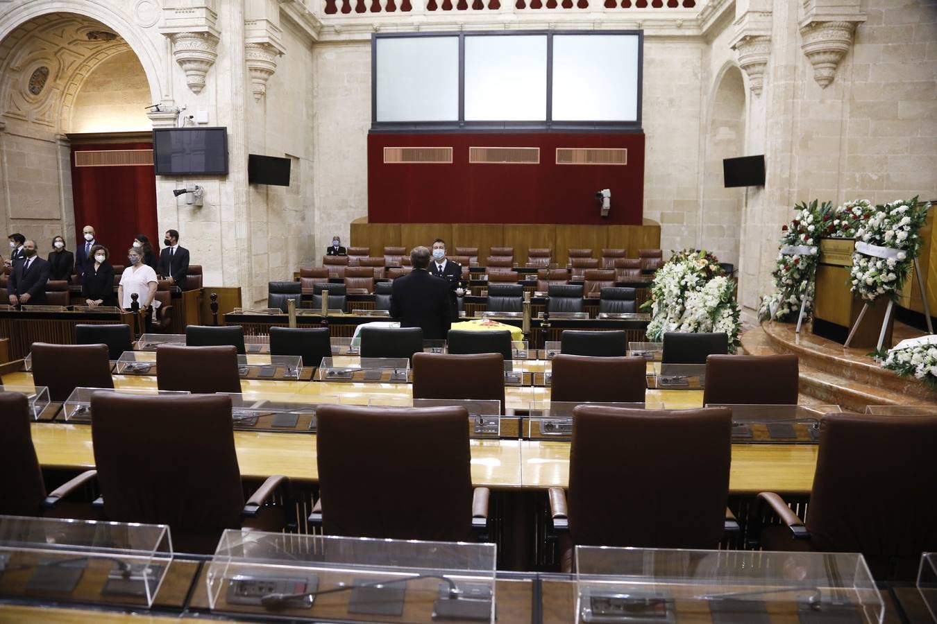 Capilla ardiente de Manuel Clavero en el Parlamento de Andalucía