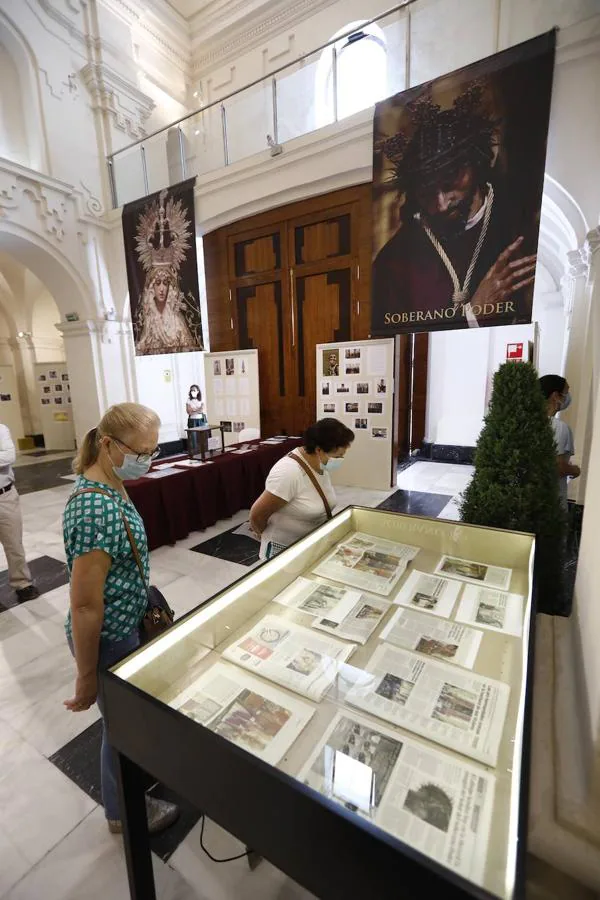 La exposición del aniversario de la Quinta Angustia de Córdoba, en imágenes