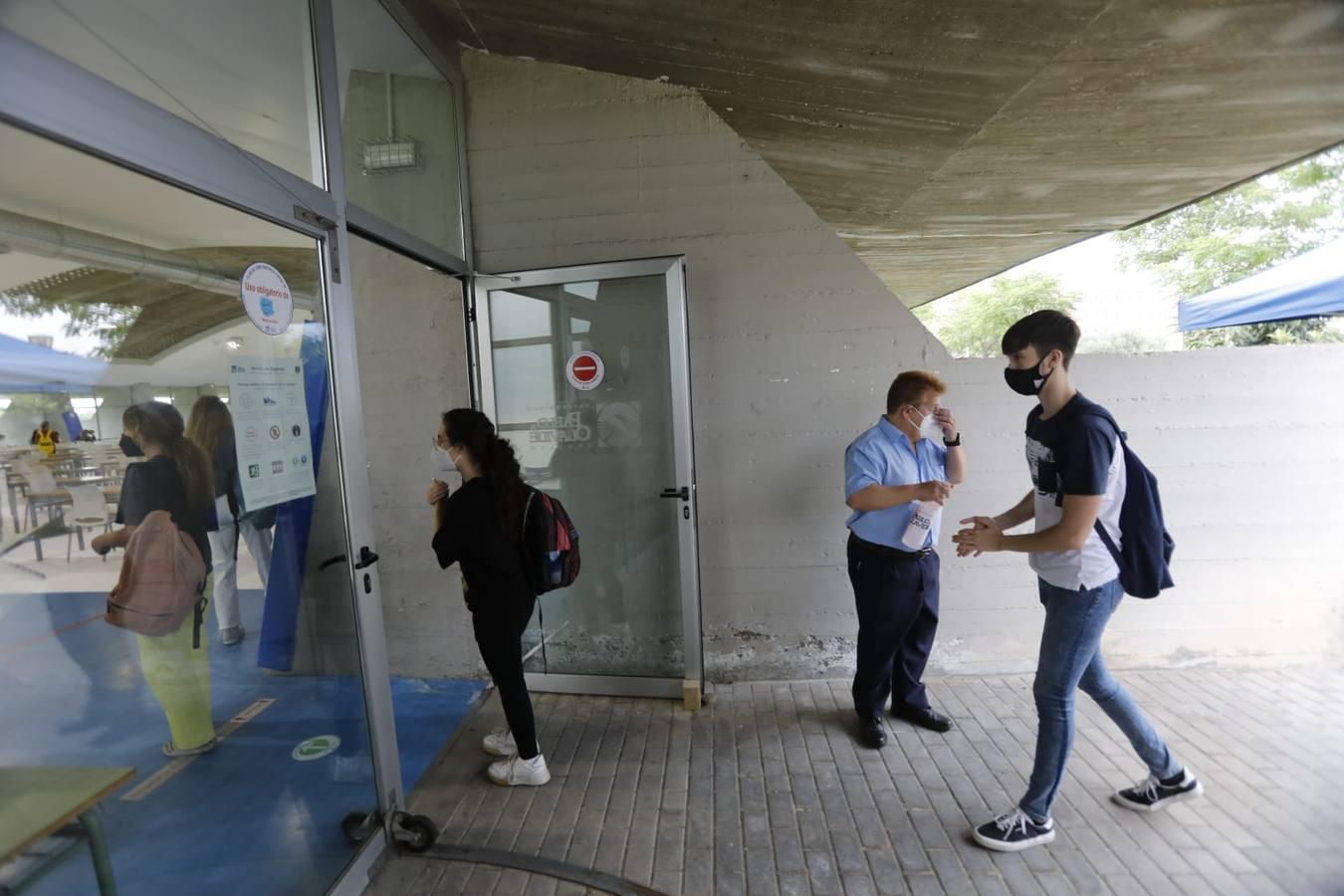 Selectividad 2021 Sevilla: las medidas anticovid marcan el primer día de exámenes en la UPO