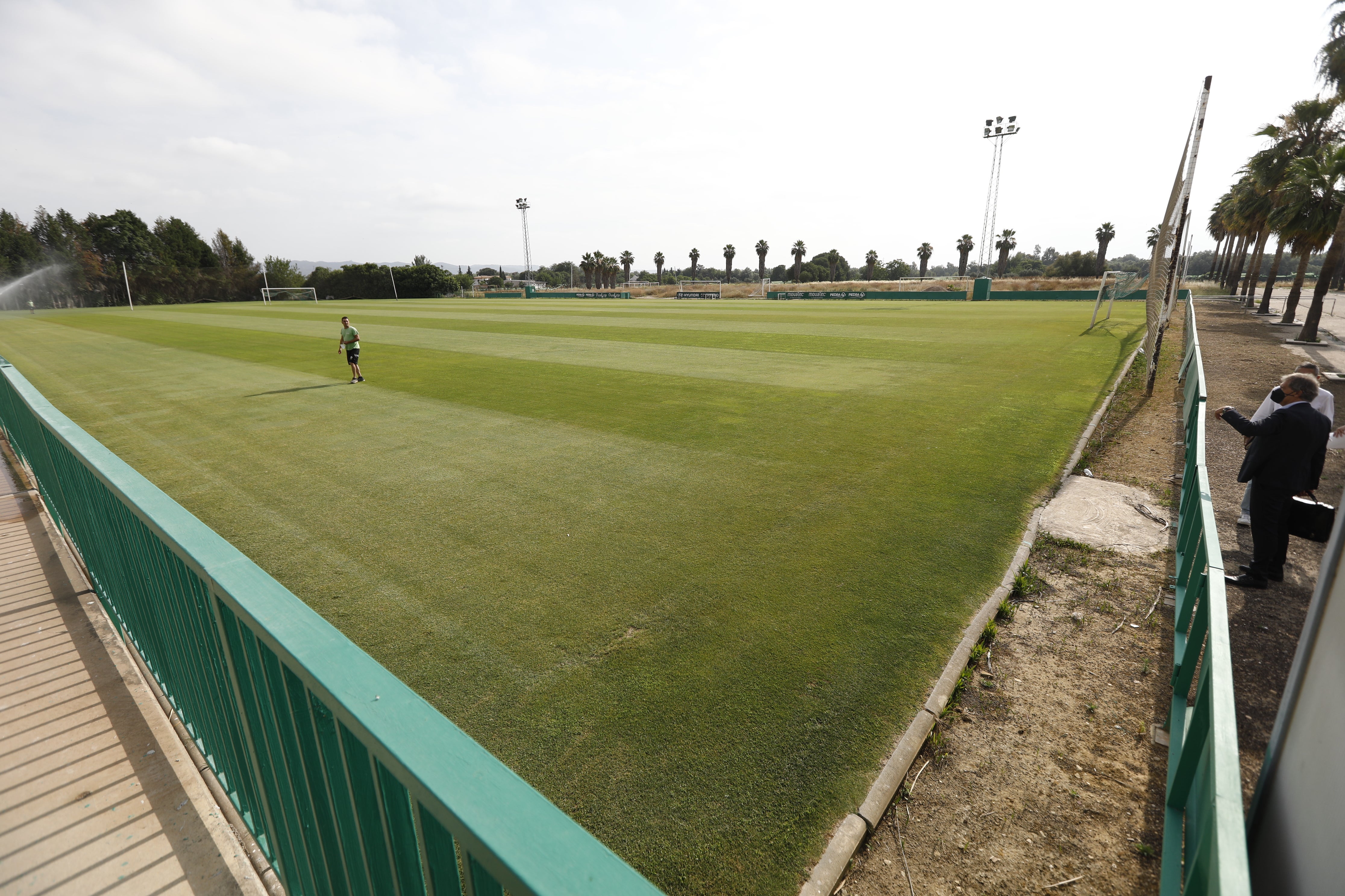 La toma de control de la Ciudad Deportiva por Tremón, en imágenes