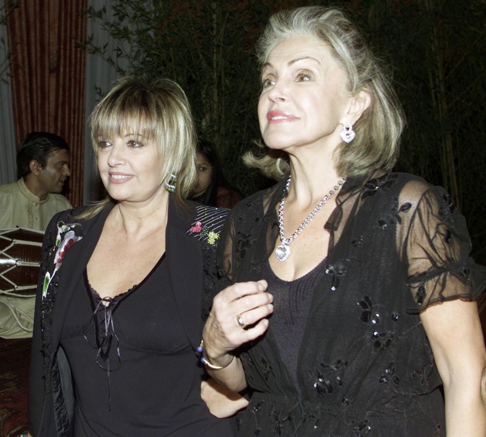 Los 80 años en imágenes de María Teresa Campos, una de las veteranas de la televisión