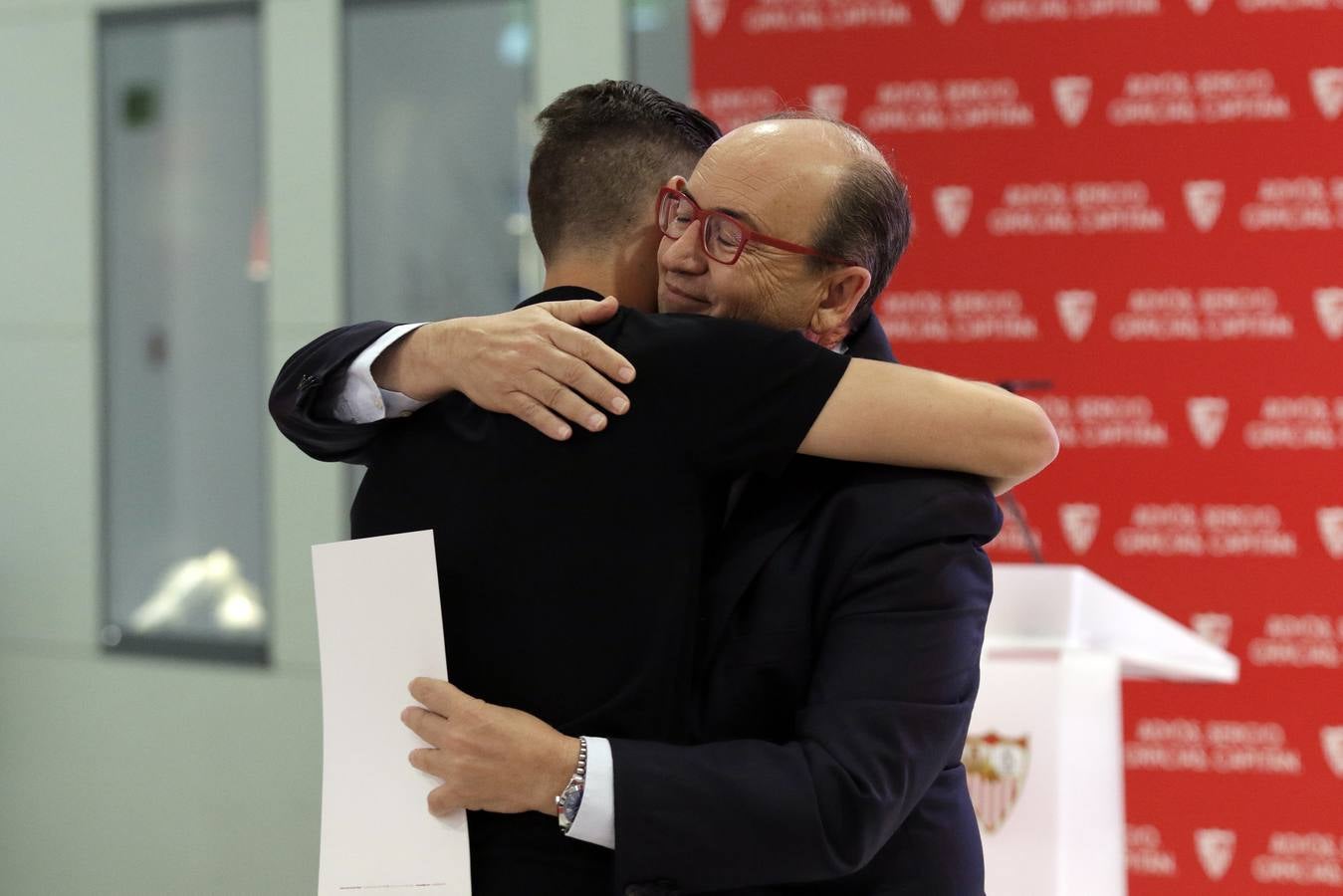 Acto de despedida de Escudero del Sevilla FC en el Sánchez-Pizjuán