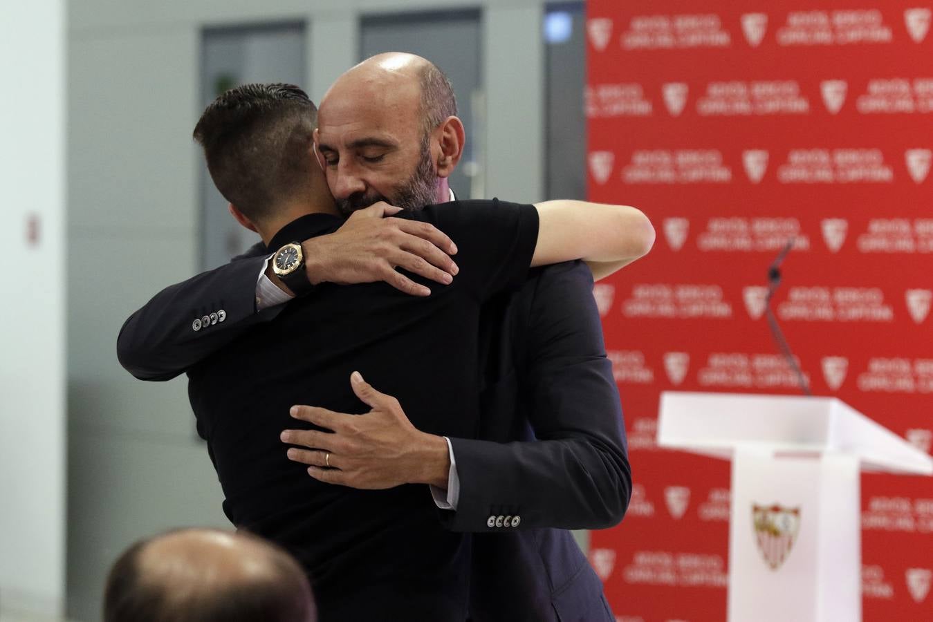 Acto de despedida de Escudero del Sevilla FC en el Sánchez-Pizjuán