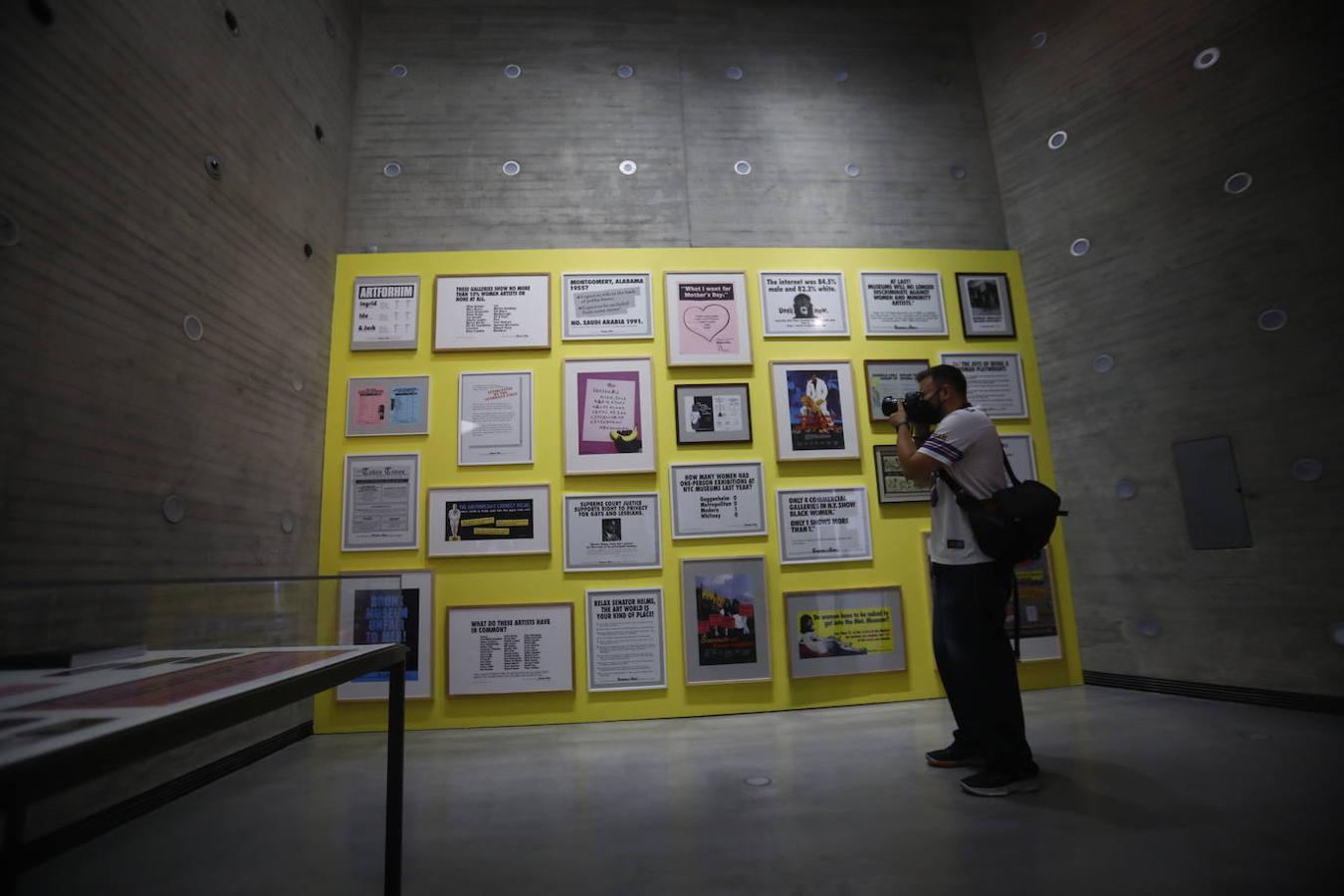 La exposición de Guerrilla Girls y Tete Álvarez en el C3A de Córdoba, en imágenes