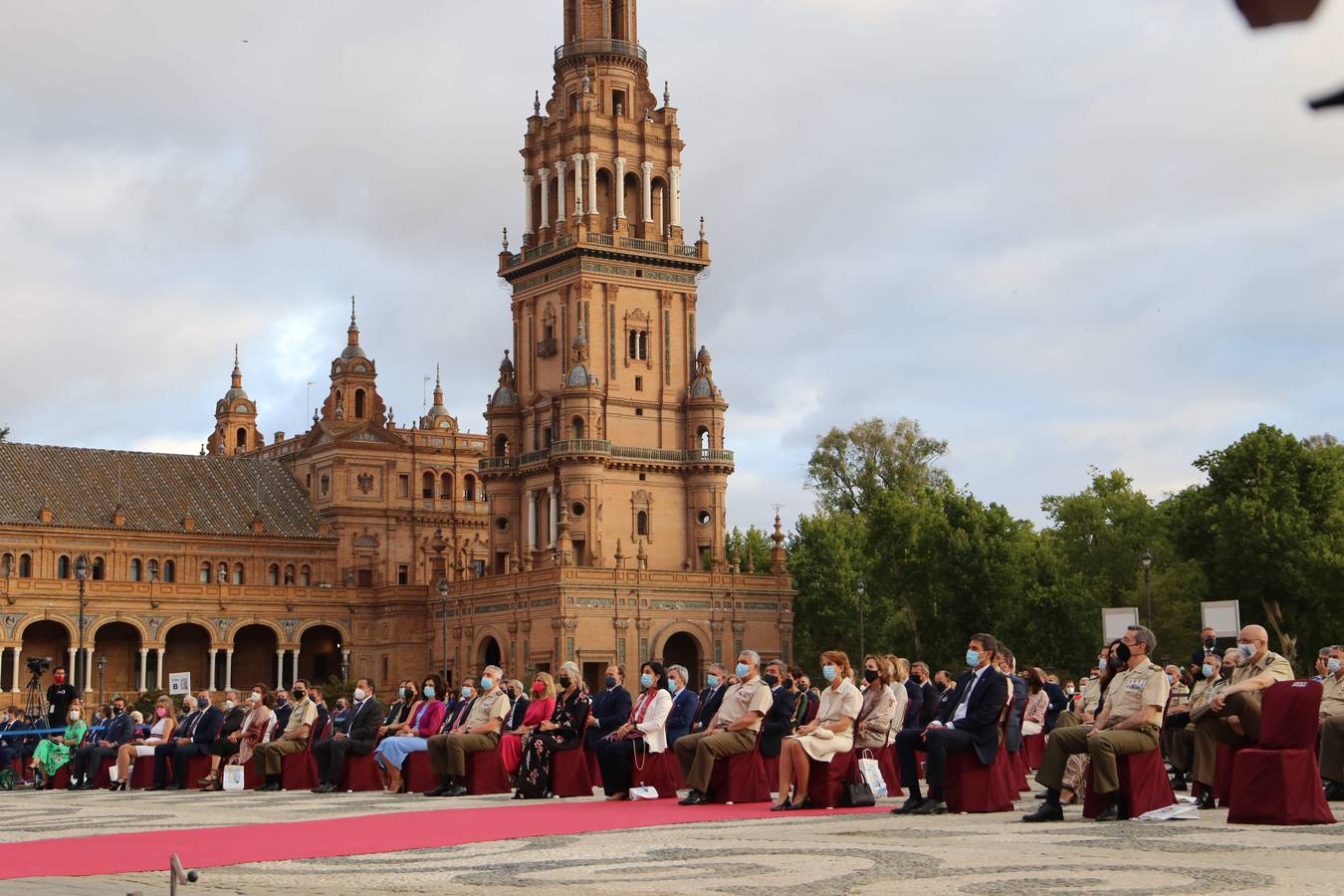 58 edición de los 'Premios Ejército' en la Plaza de España de Sevilla