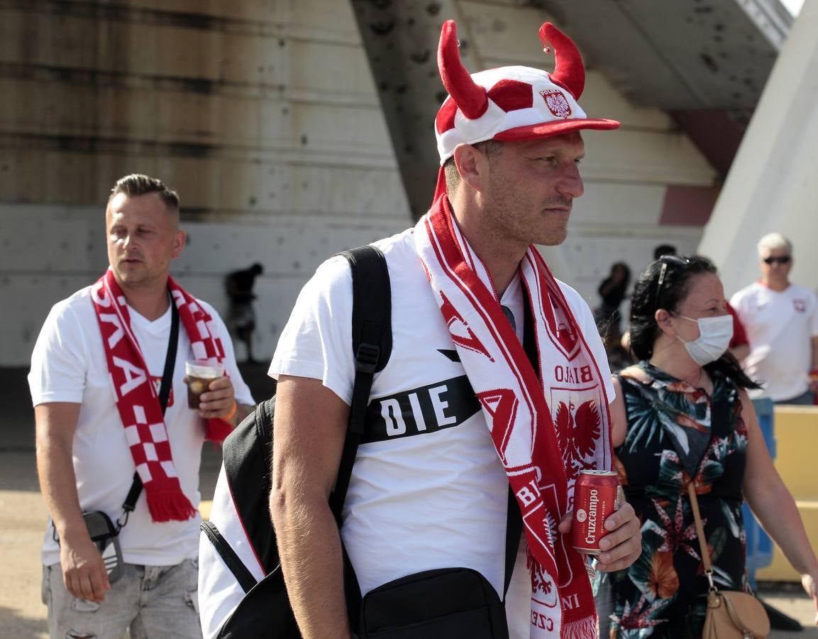 La Eurocopa se vive en las calles de Sevilla