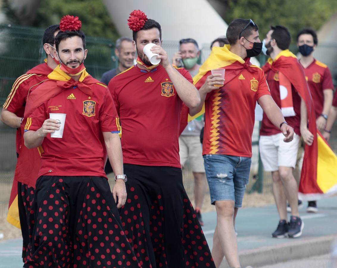 La Eurocopa se vive en las calles de Sevilla