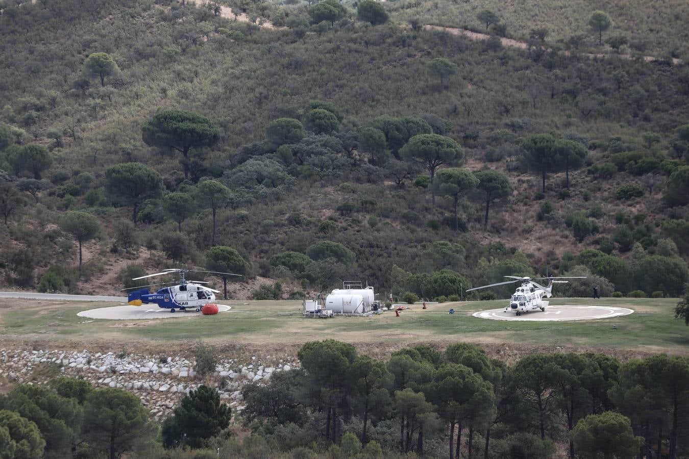 Los helicópteros Súper Puma, preparados contra el fuego