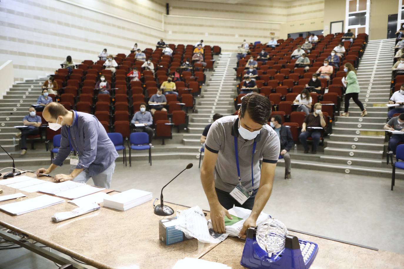 En imágenes, las oposiciones al cuerpo de profesores en Córdoba