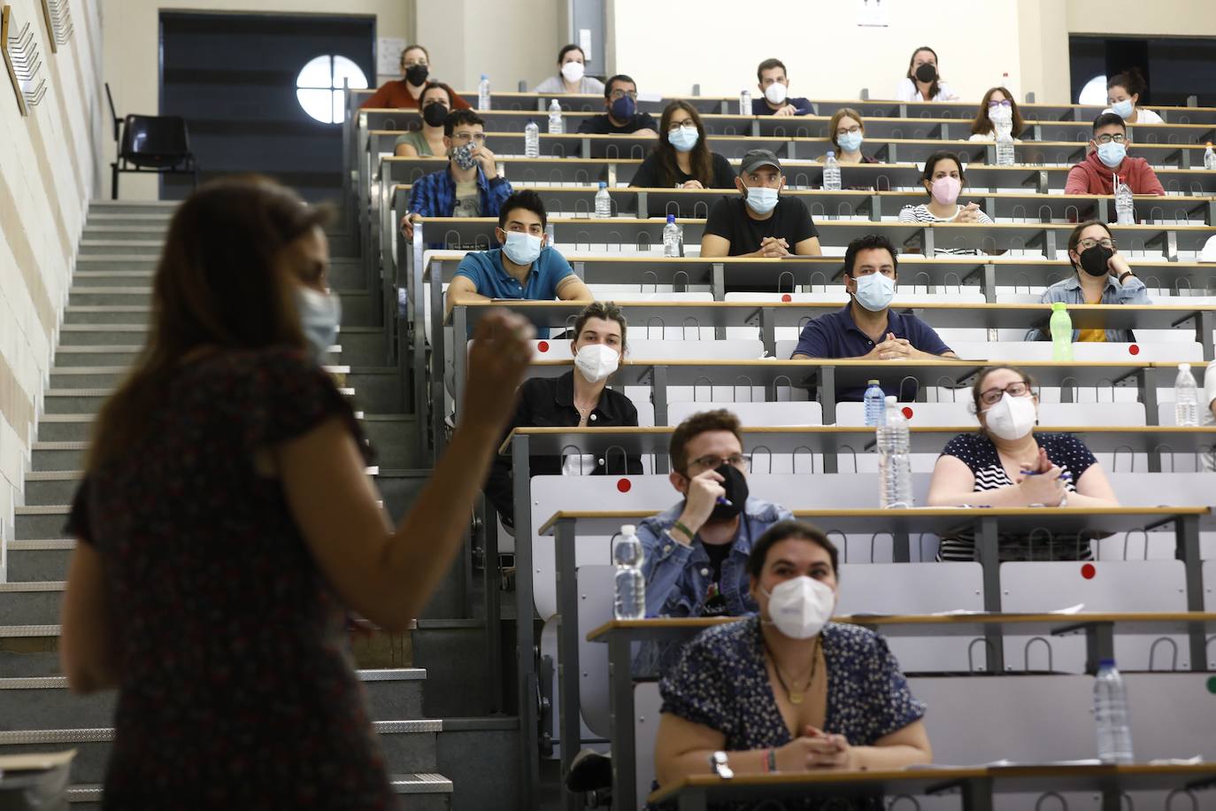 En imágenes, las oposiciones al cuerpo de profesores en Córdoba