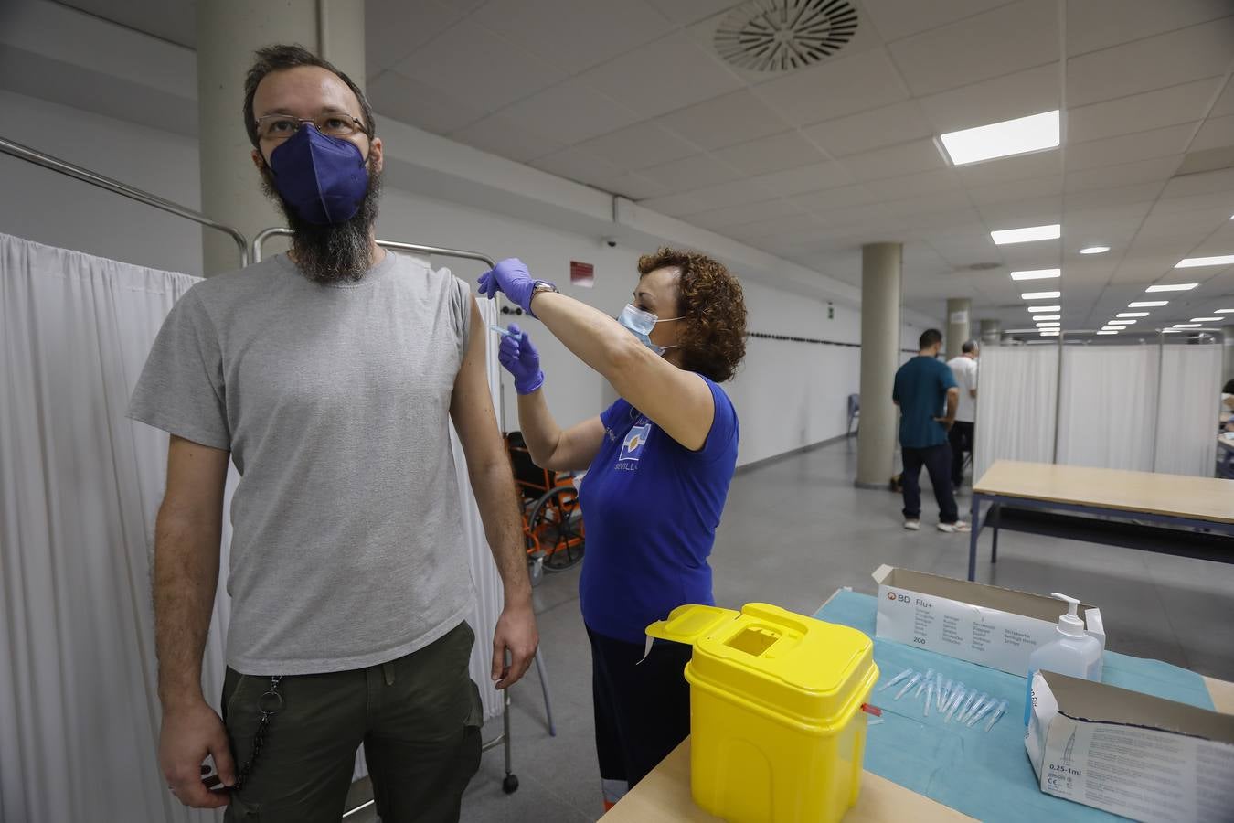 Comienza la vacunación en la Facultad de Derecho de la Universidad de Sevilla