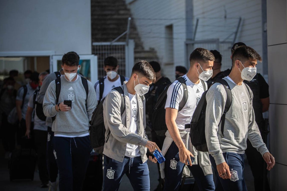 Llegada de la Selección española al Aeropuerto de San Pablo, Sevilla.