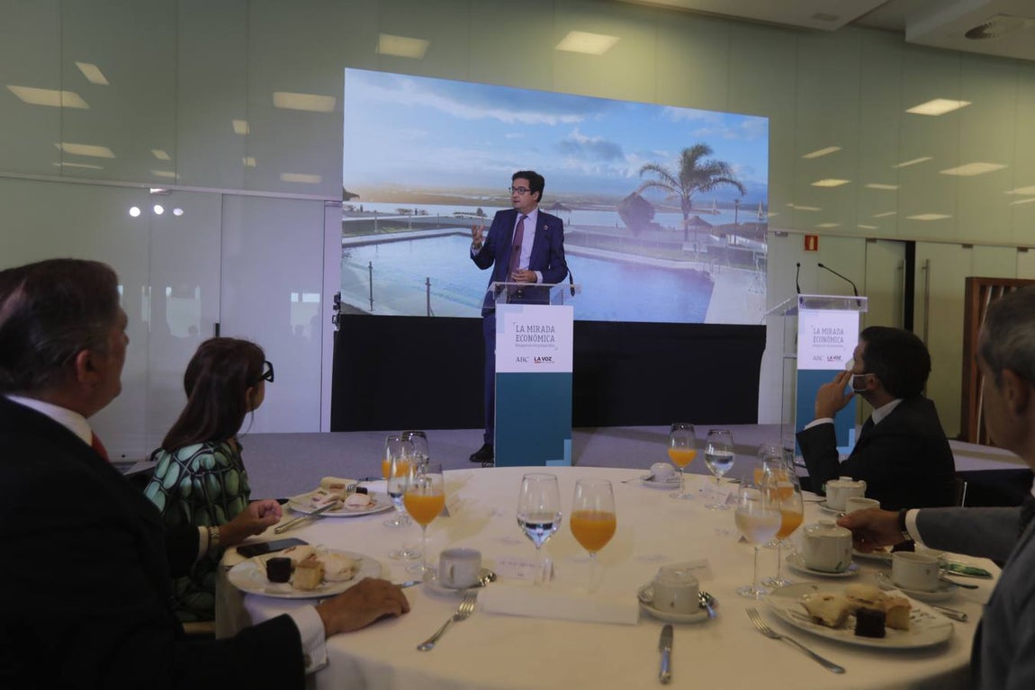 El Parador acoge la conferencia &#039;El reto del turismo en la post pandemia&#039; en el ciclo La Mirada Económica