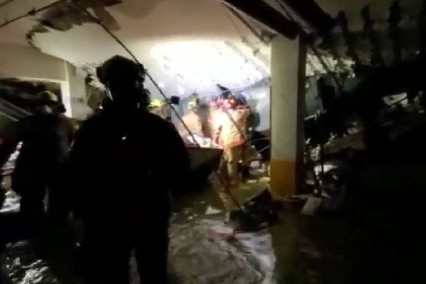 Continúa la búsqueda de 159 desaparecidos en el derrumbe de un edificio en Miami