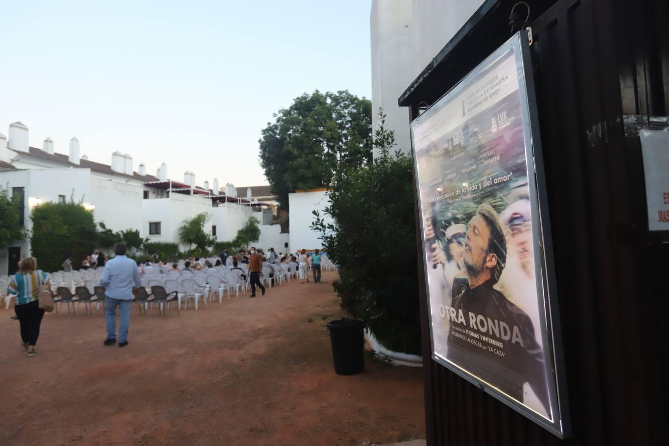 La apertura de los cines de verano de Córdoba, en imágenes