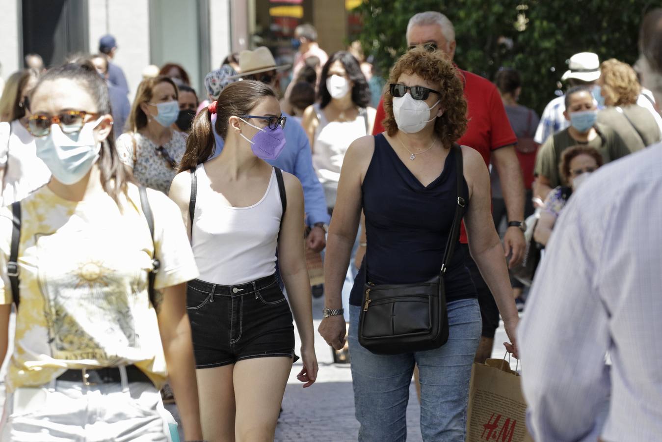 El uso de la mascarilla en el centro de Sevilla ha sido mayoritario este sábado