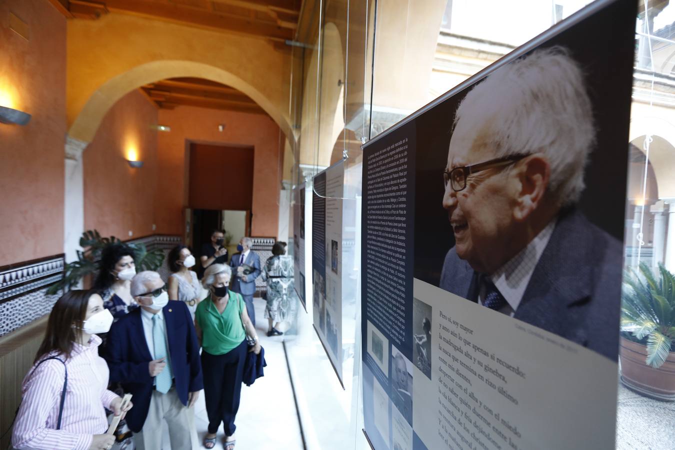 El homenaje por el centenario del nacimiento de Pablo García Baena en Córdoba, en imágenes