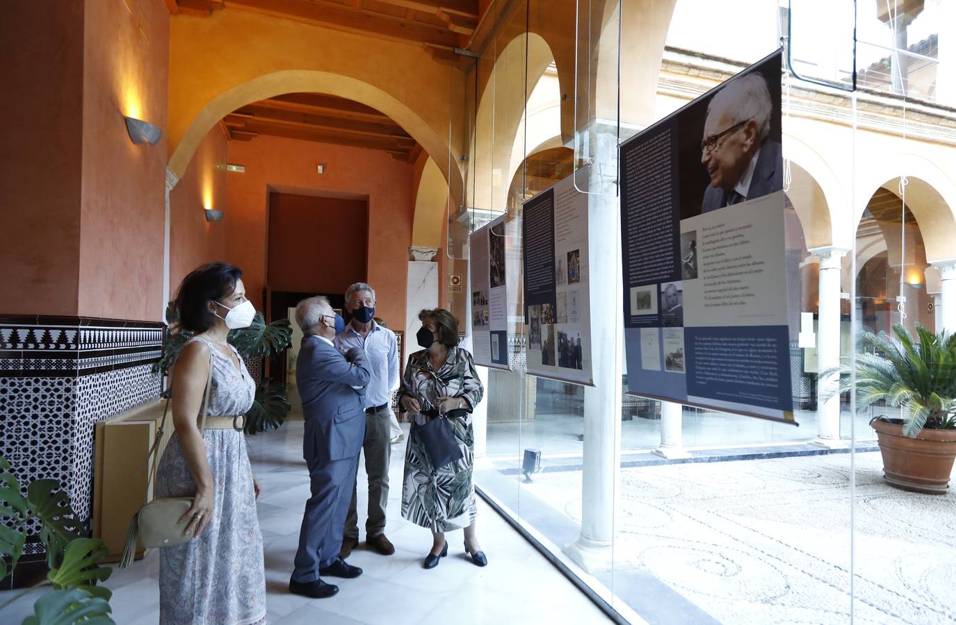 El homenaje por el centenario del nacimiento de Pablo García Baena en Córdoba, en imágenes