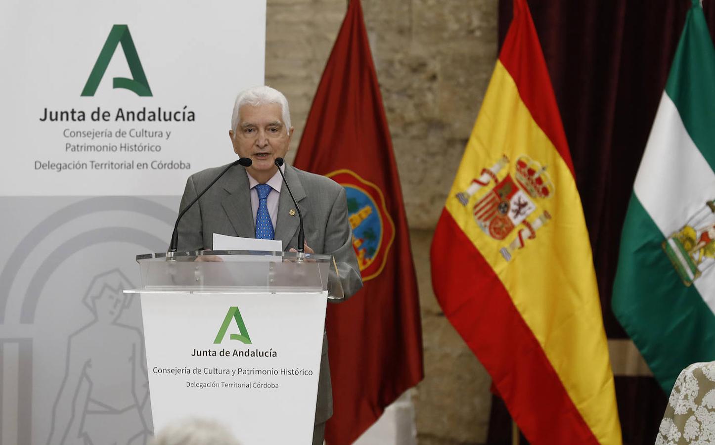 La entrega en Córdoba del legado de Pablo García Baena, en imágenes