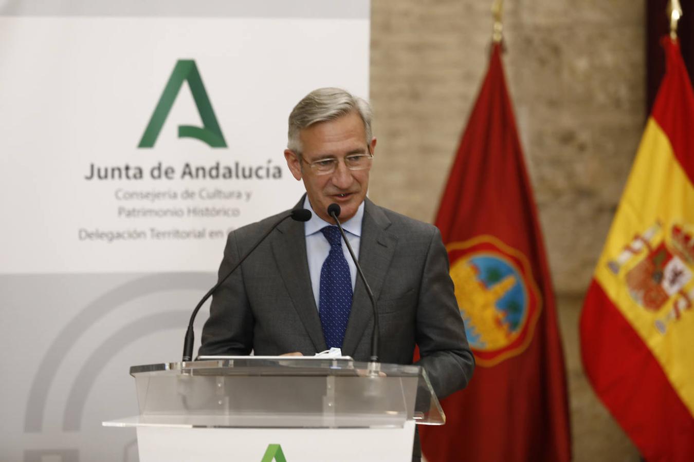 La entrega en Córdoba del legado de Pablo García Baena, en imágenes