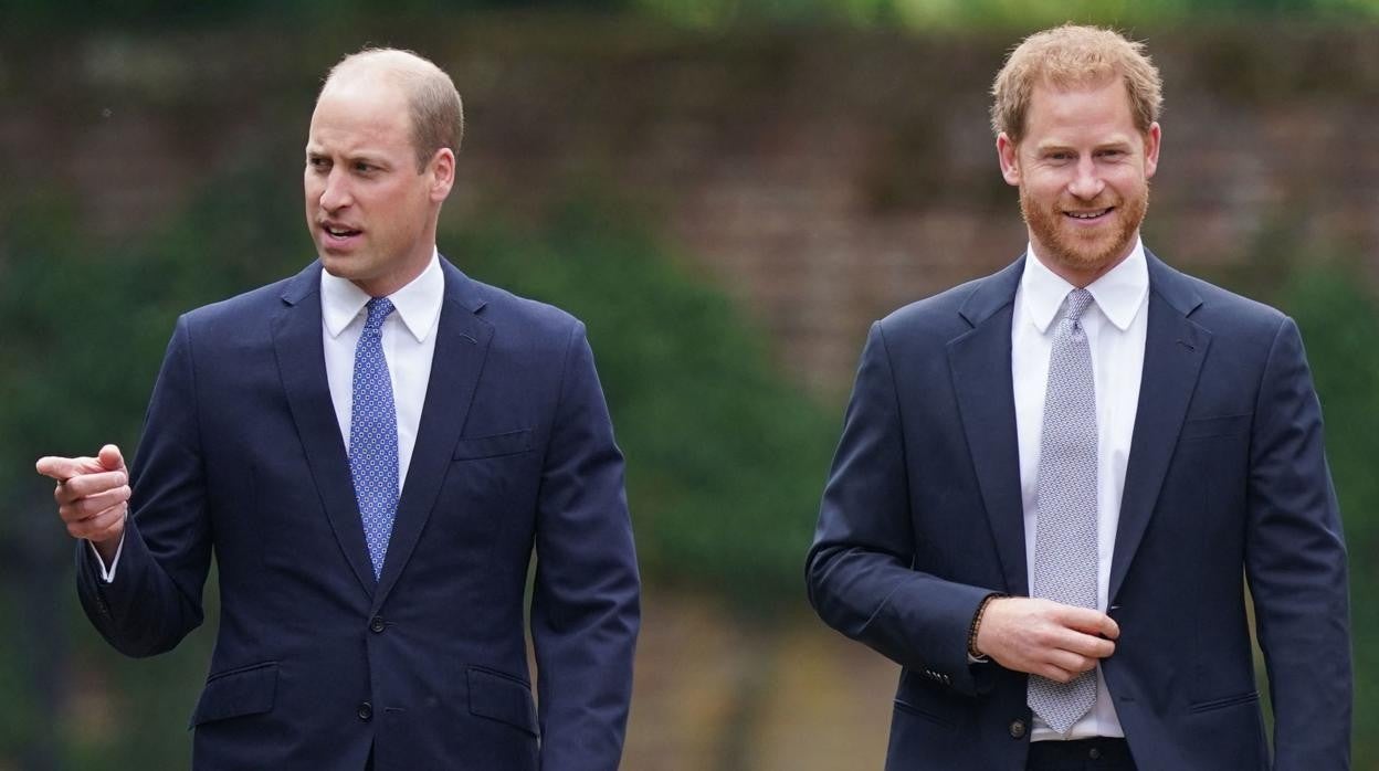 Del reencuentro de los Príncipes Guillermo y Harry a la estatua: las imágenes del homenaje a Diana de Gales