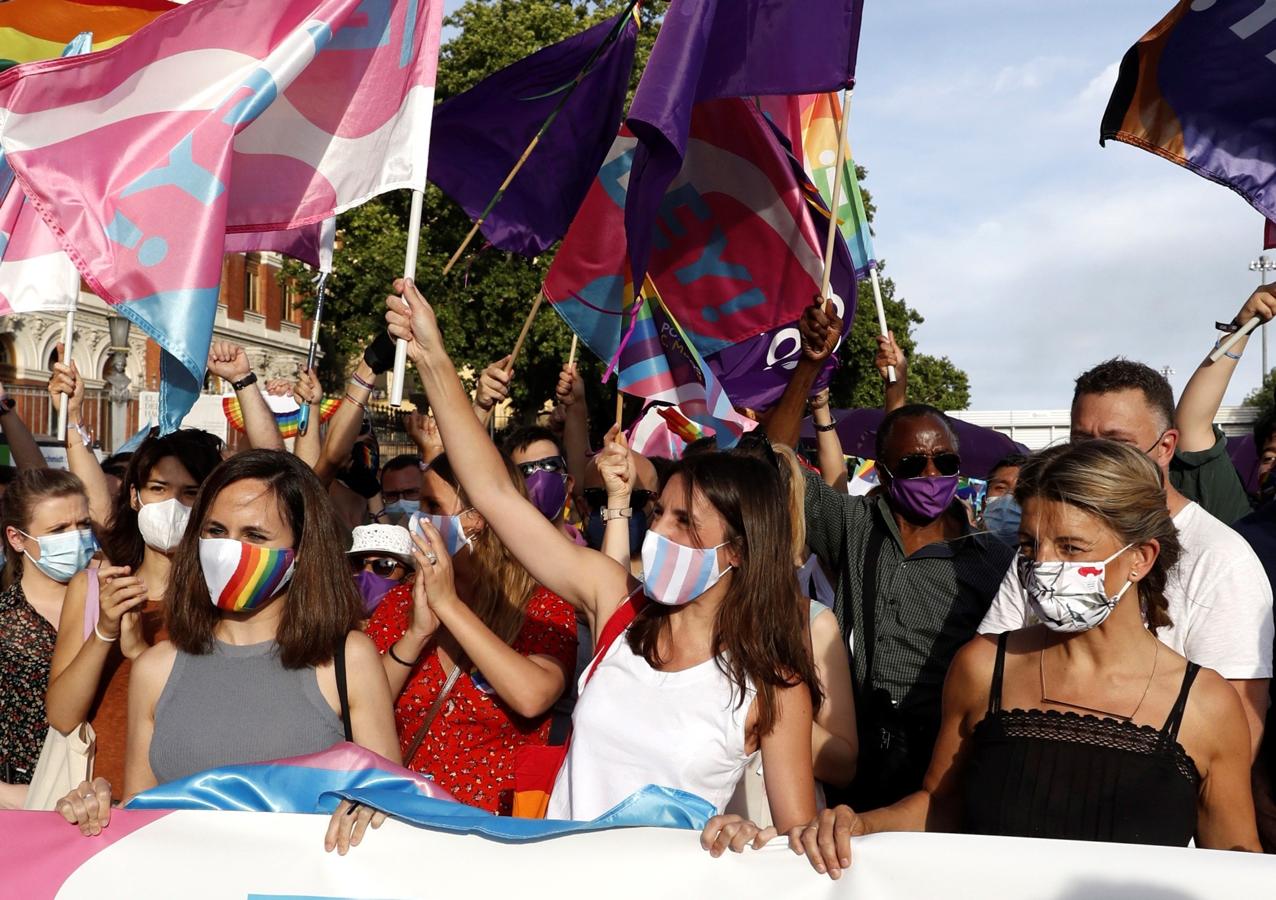 Las ministras Ione Belarra, Irene Montero y Yolanda Díaz también han respaldado la marcha. 