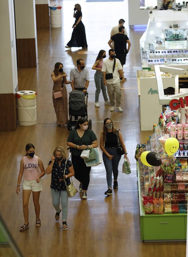 El centro comercial Nervión Plaza de Sevilla, en imágenes