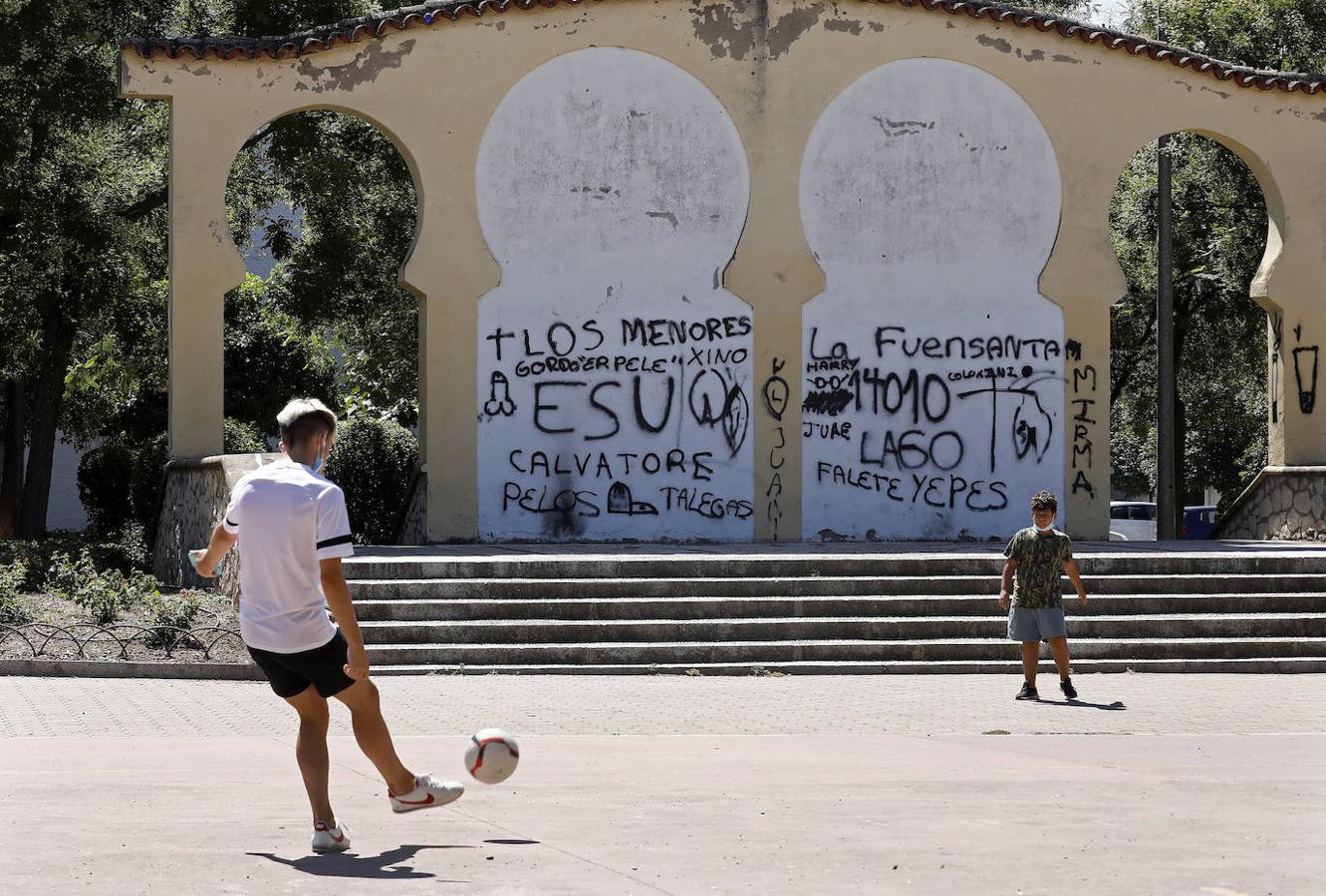 Los barrios de Córdoba que agotan su paciencia, en imágenes