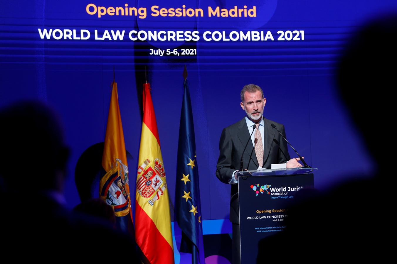 El rey Felipe VI interviene durante el Congreso que la Asociación Mundial de Juristas ha celebrado este lunes. 