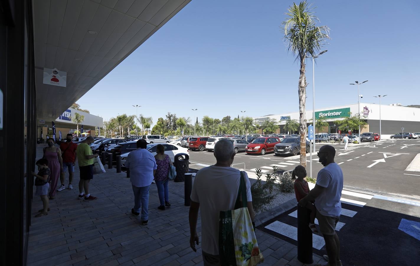 La recuperación de los centros comerciales de Córdoba, en imágenes