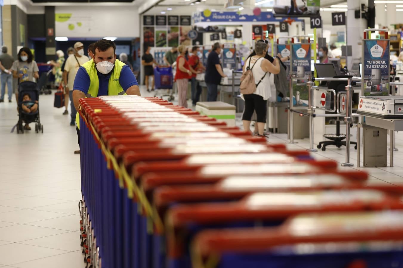 La recuperación de los centros comerciales de Córdoba, en imágenes