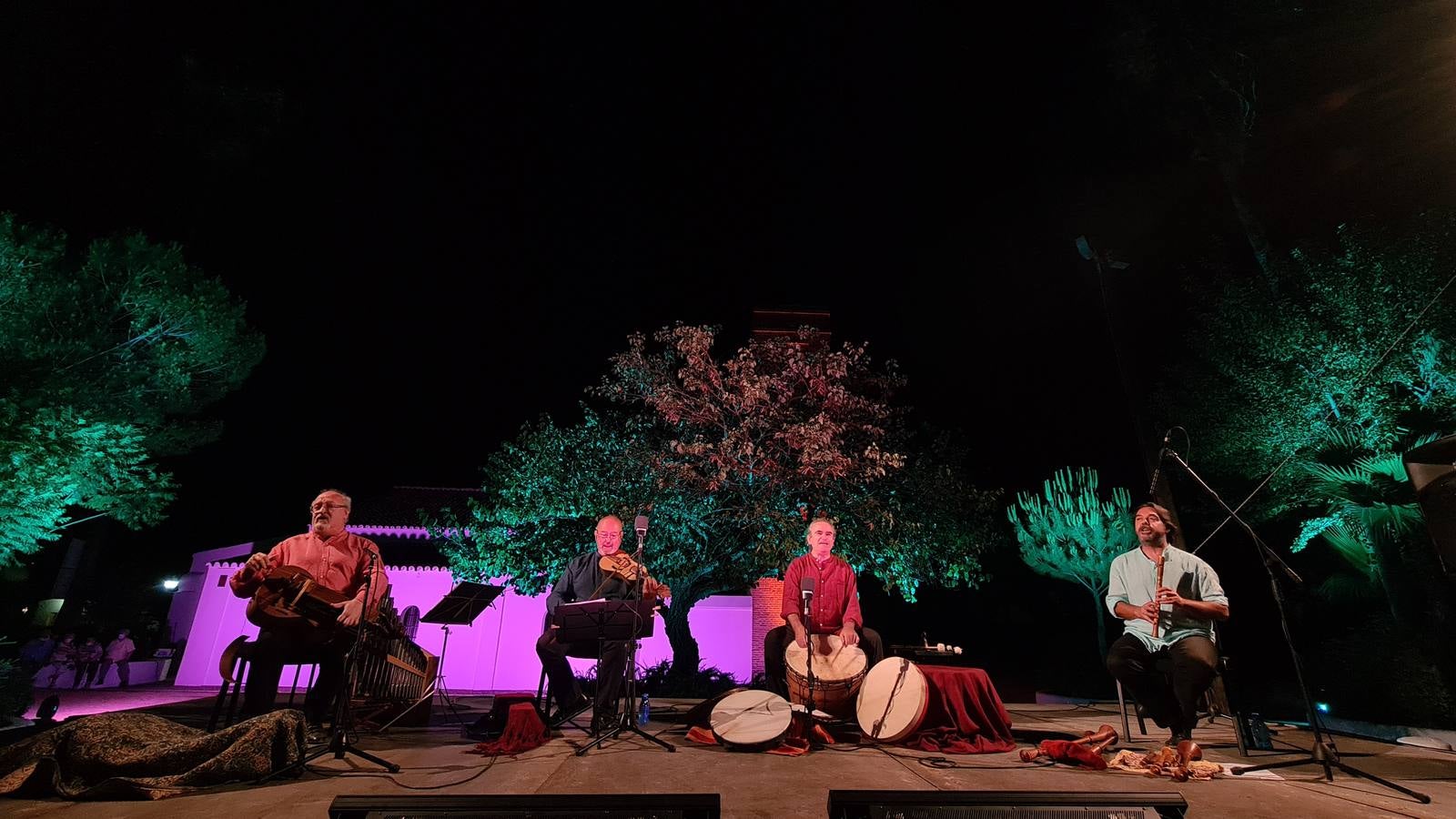 Artefactum interpretó en las 'Noches de Cuatrovitas' un repertorio medieval lleno de frescura y espontaneidad