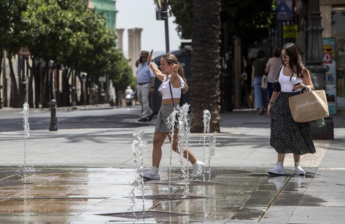 La primera jornada de la ola de calor en Córdoba, en imágenes