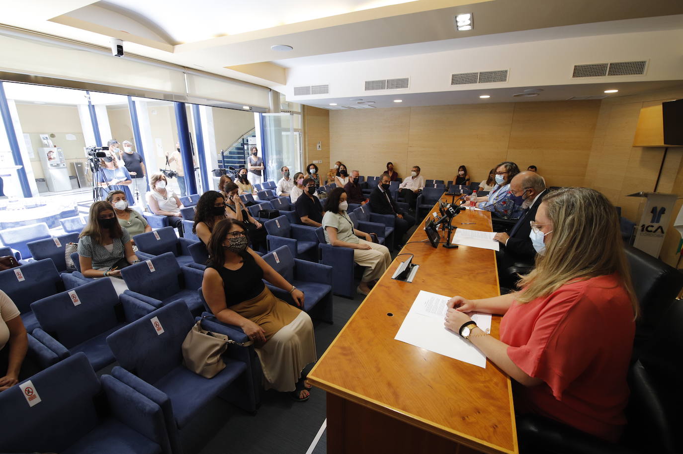 En imágenes, la entrega de diplomas de la jusitica gratuita en Córdoba