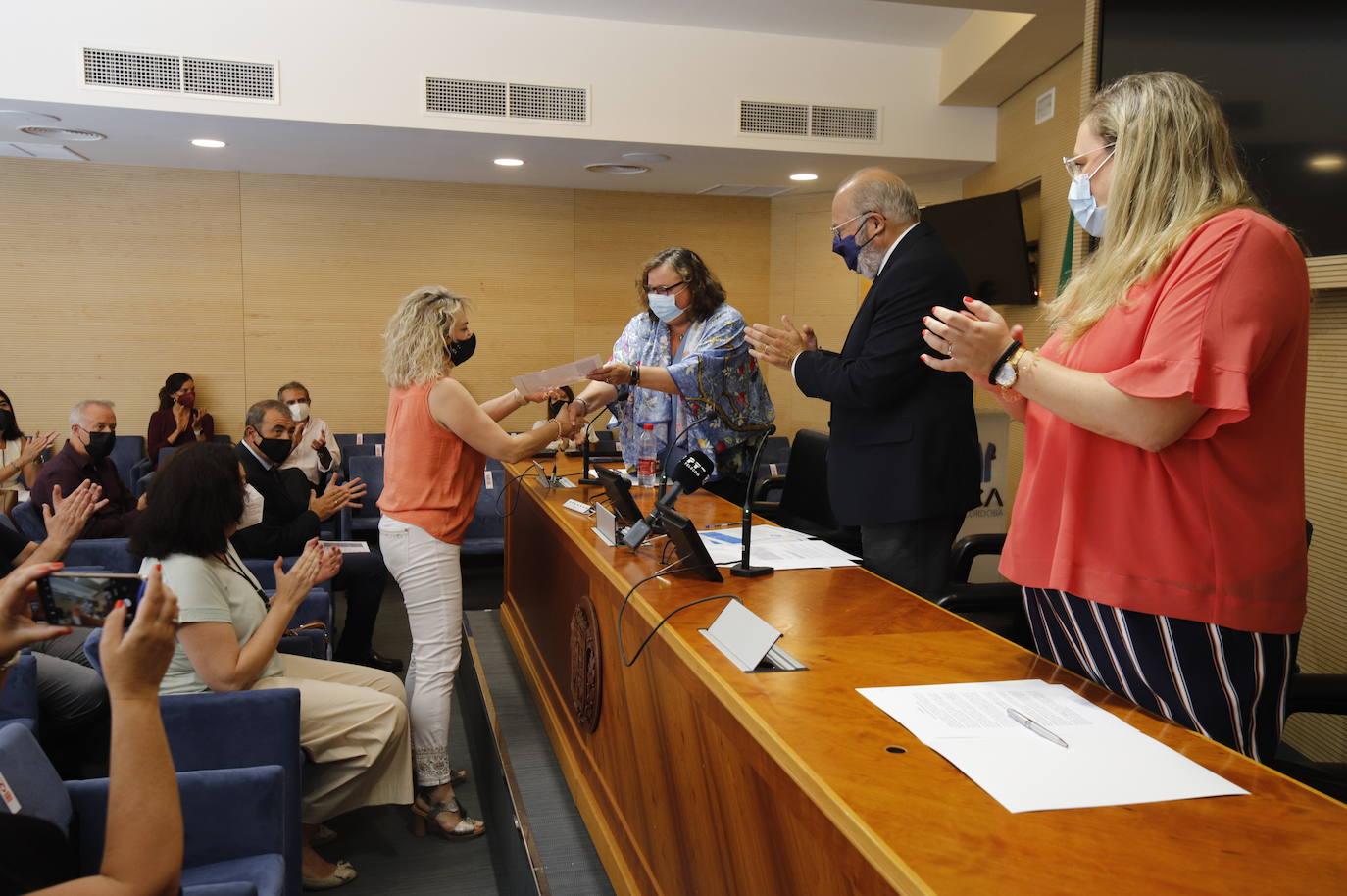 En imágenes, la entrega de diplomas de la jusitica gratuita en Córdoba