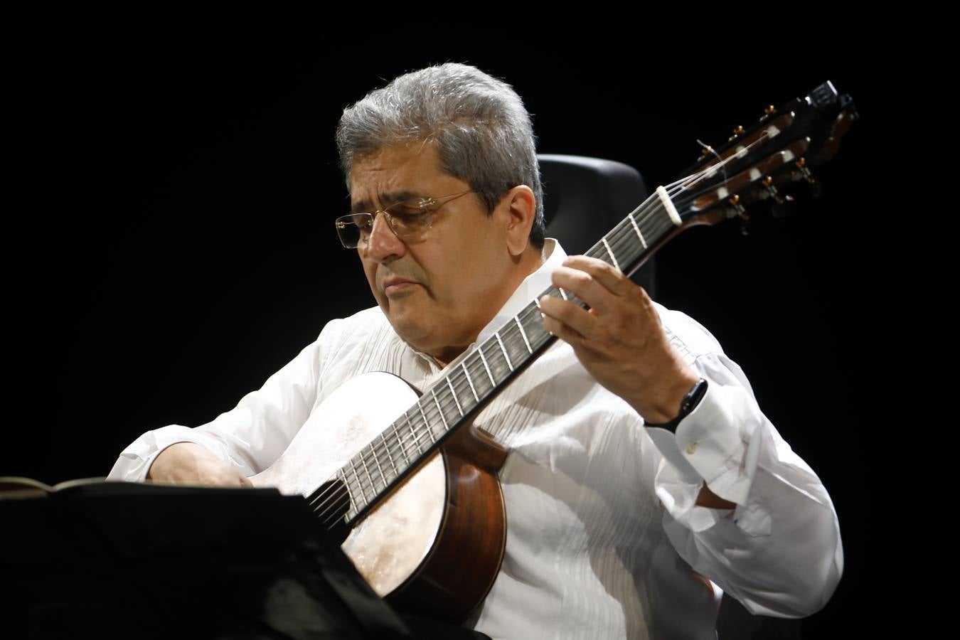 Festival de la Guitarra 2021 | Costas Cotsolis, el virtuoso griego, en imágenes