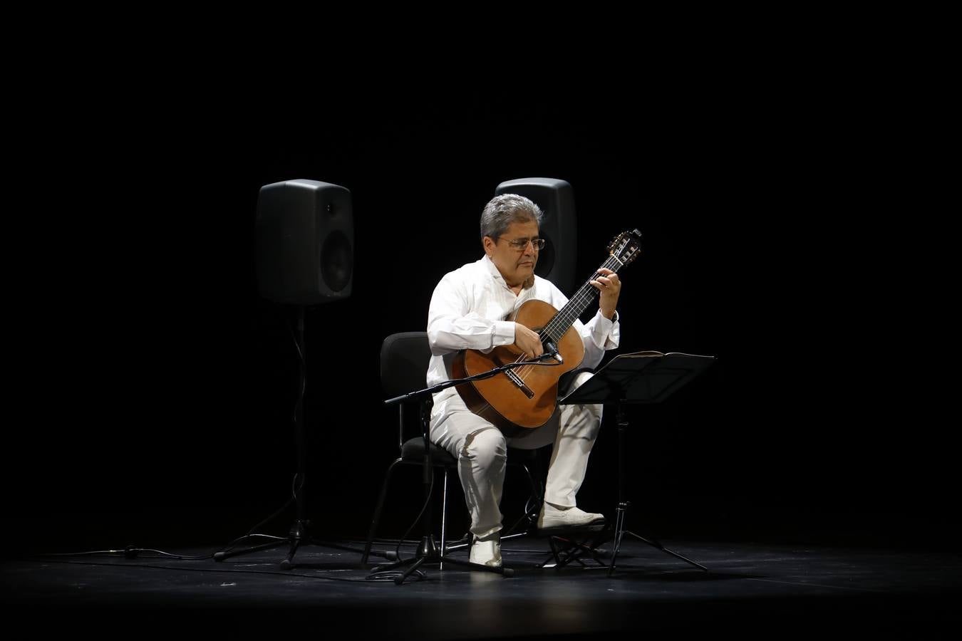 Festival de la Guitarra 2021 | Costas Cotsolis, el virtuoso griego, en imágenes