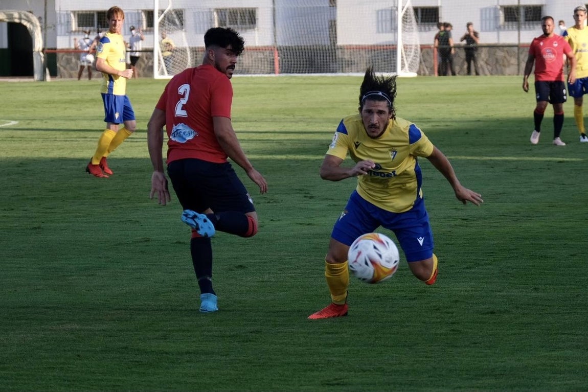 FOTOS: El primer partido del Cádiz - Barbate, en imágenes
